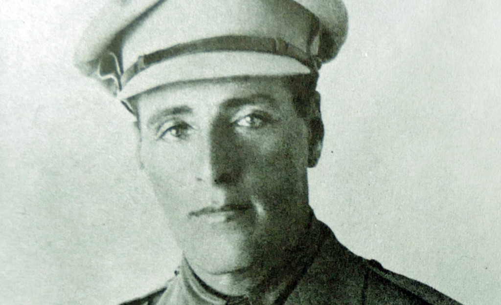 Joseph Trumpeldor in uniform