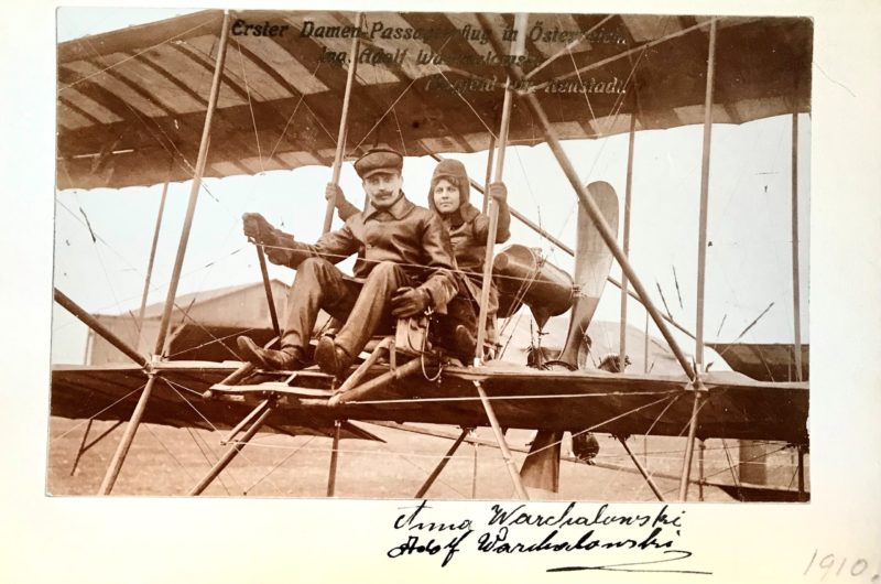 39437Signed Photograph of Austria’s First Licensed Pilot & First Female Passenger